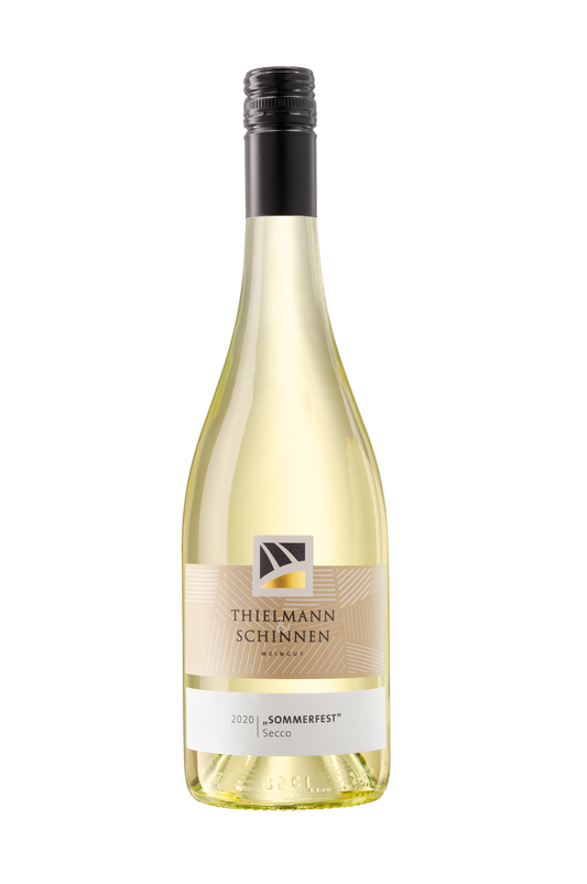 SOMMERFEST - MEGET BLID MOUSSERENDE